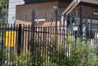 East Palmerstonbarbed-wire-fencing-1.jpg; ?>